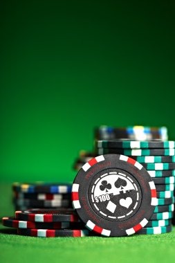 Proses instalasi dan login aplikasi jokergaming
